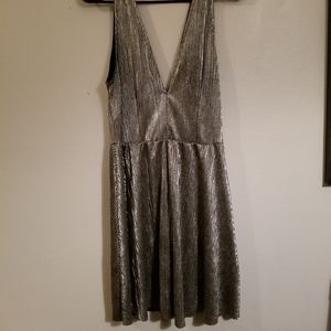 Sexy silver flowy dressy tank top v neck